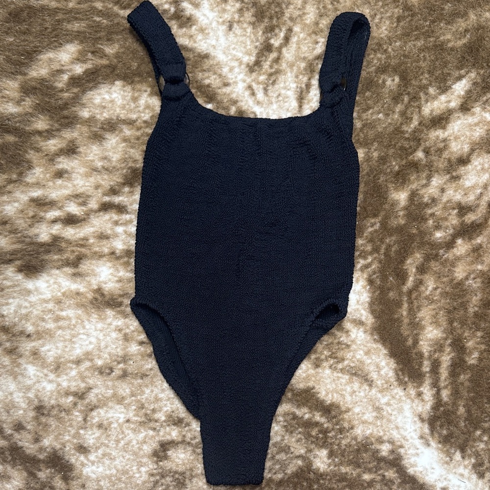 Hunza G black One Piece one size crinkle Swimsuit